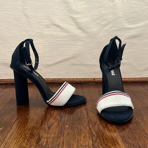 Alias Mae Heels